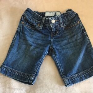 Old navy girls Bermuda shorts